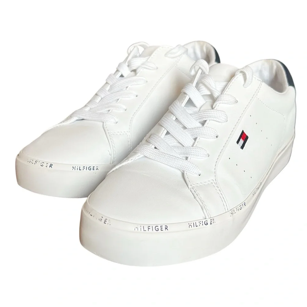 Tommy Hilfiger Henissly Classic White Leather Sneakers size 9.5